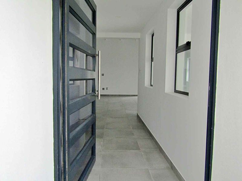 Nearly complete and looking for its owner - Photo 10