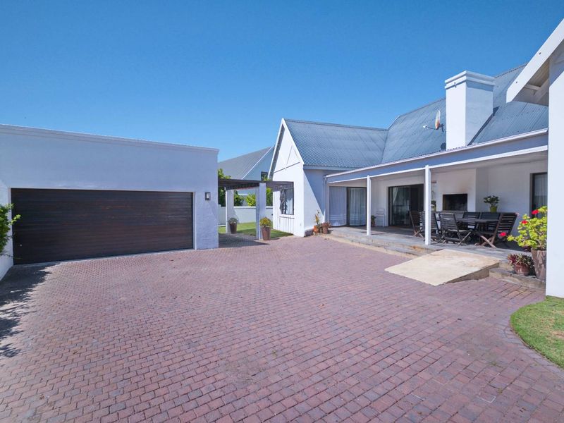 Luxury Golf Estate Investment opportunity! - Photo 3
