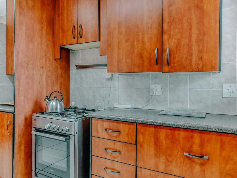 Investment, 3 Bedroom, 2 Bath - Photo 9