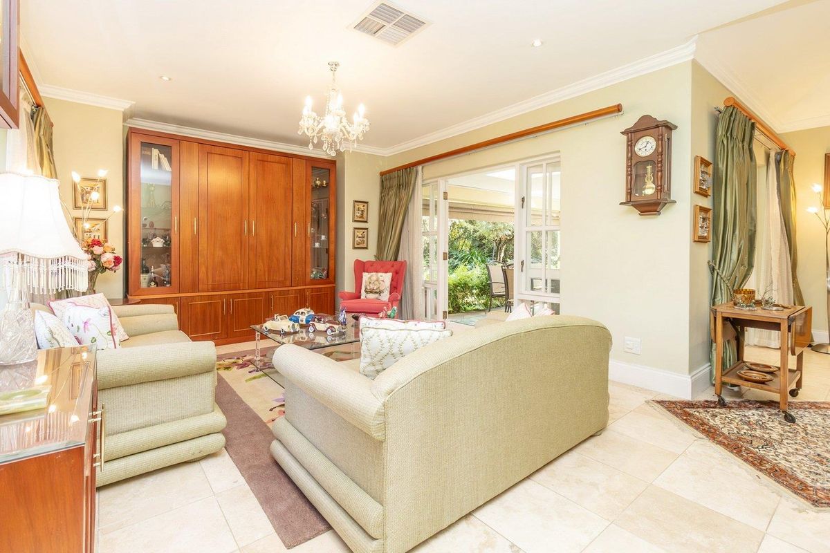 Tranquil luxury in a premium retirement Estate - Photo 5