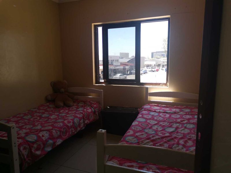 TOWNHOUSE | UPPER FLOOR LEVEL | ELDORADO GARDENS | KHOMASDAL - Photo 6