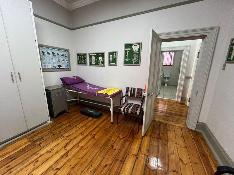 A HOME FOR YOUR BUSINESS - Photo 3