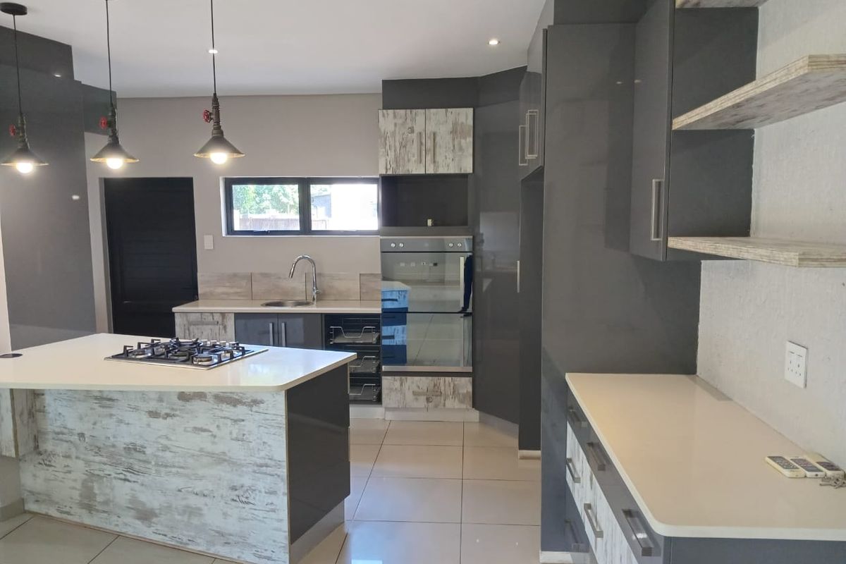 Modern 3-Bedroom Home with Stylish Finishes & Secure Estate Living - Photo 5