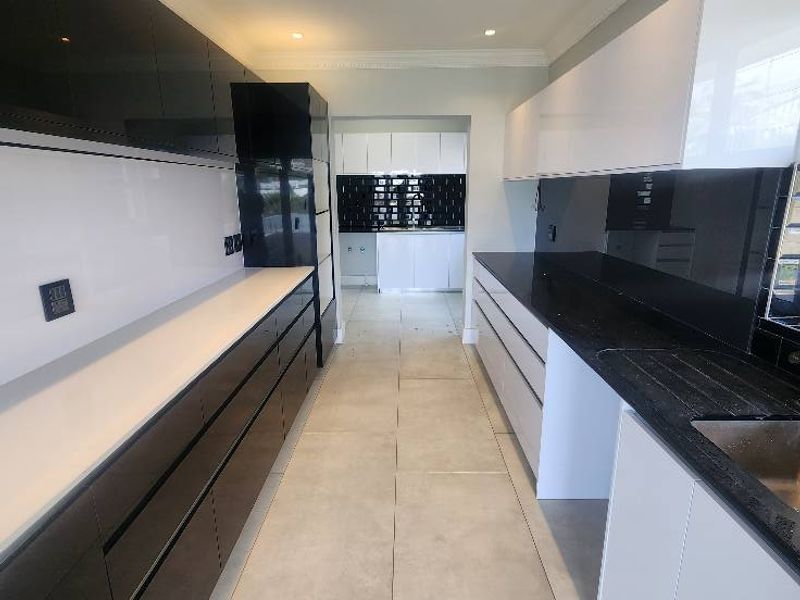 Executive Property - Photo 5