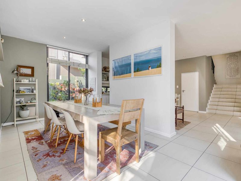 MODERN 3 BEDROOM HOUSE FOR SALE IN NORTH RIDING - Photo 4