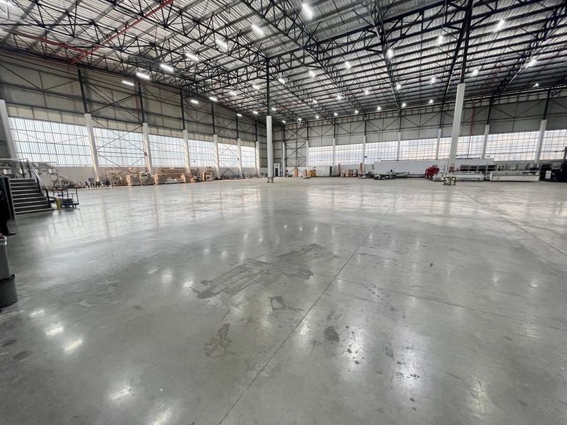 Hendra - High-Capacity Storage & Distribution Facility | Prime Cornubia - Photo 9