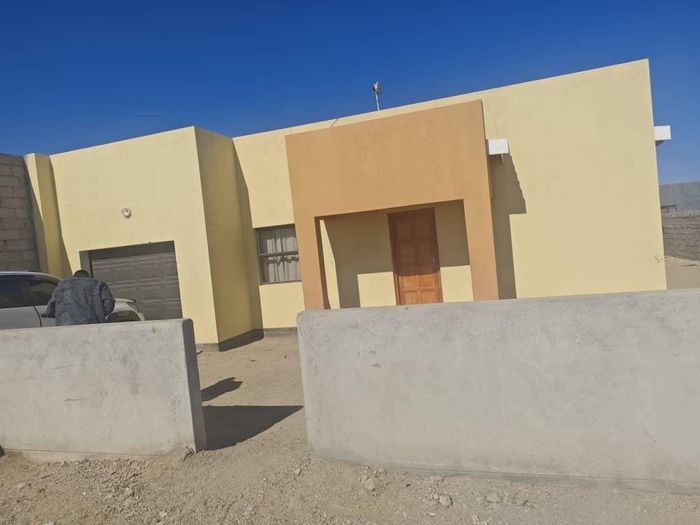 Property #2551371, House For Sale in Arandis Central