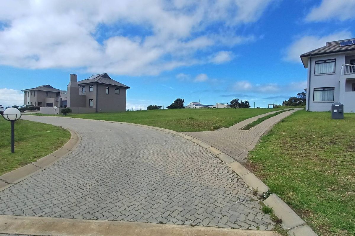 Stunning level stand perched at the top of THE VILLAGE COASTAL ESTATE - Photo 3