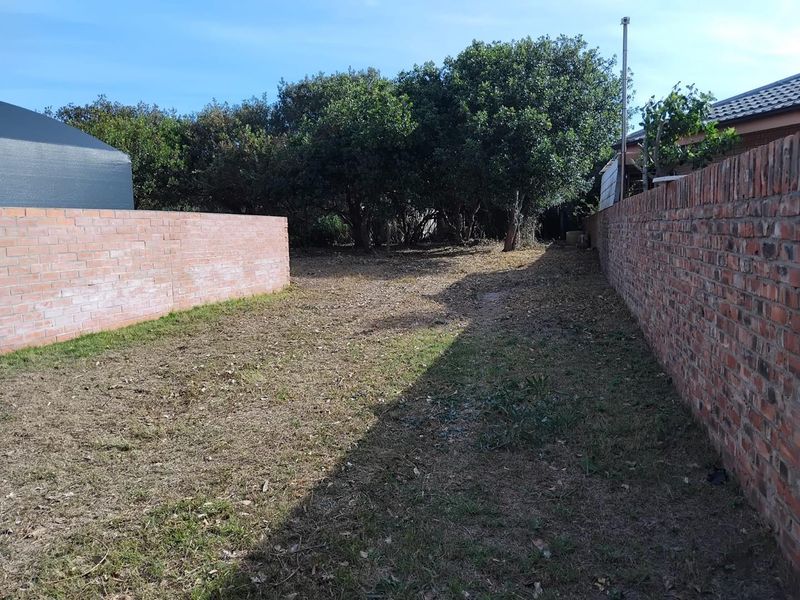 1088m2 Vacant Stand in Bergsig, Groot Brak Rivier. - Photo 2