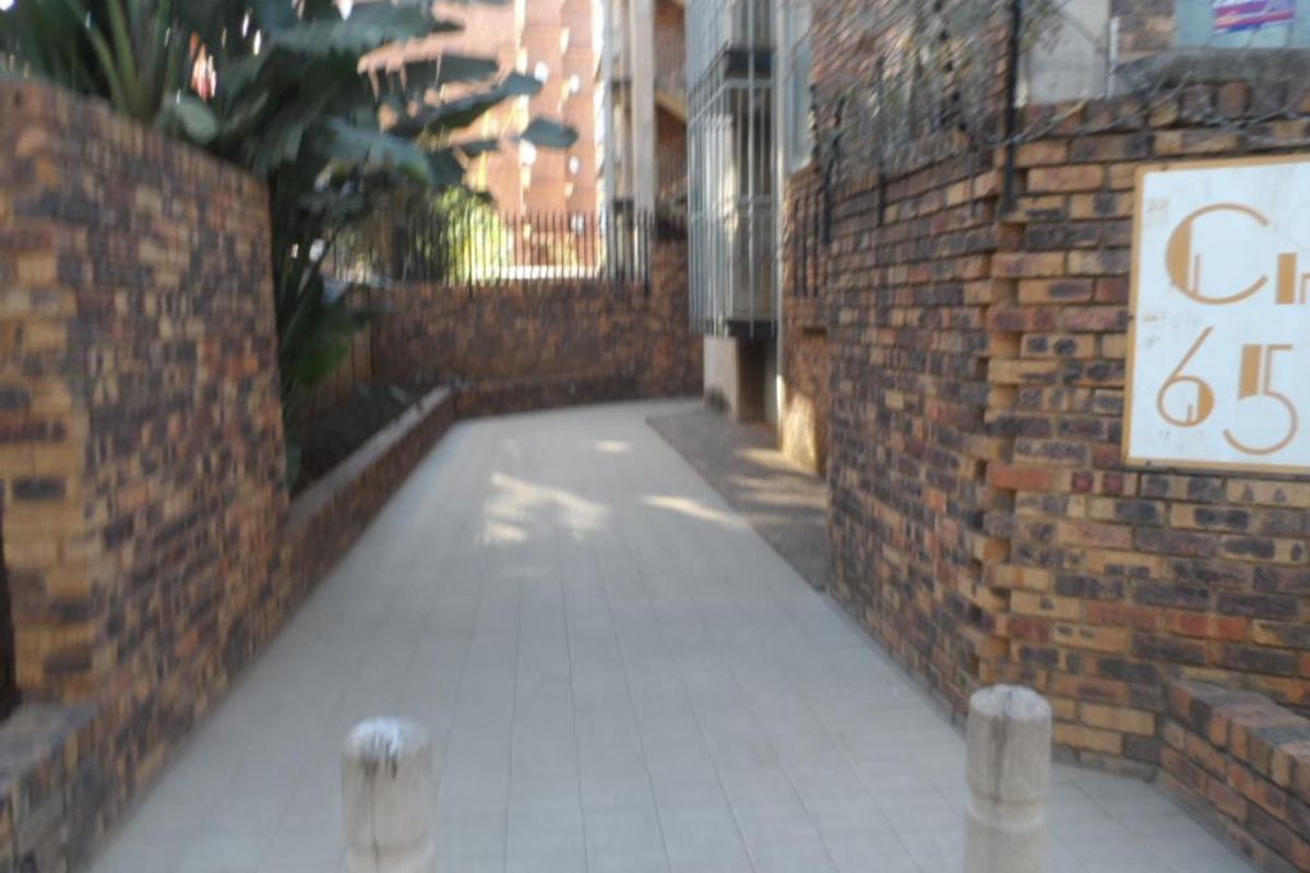 1 BEDROOM FLAT TO RENT IN SUNNYSIDE - Photo 3