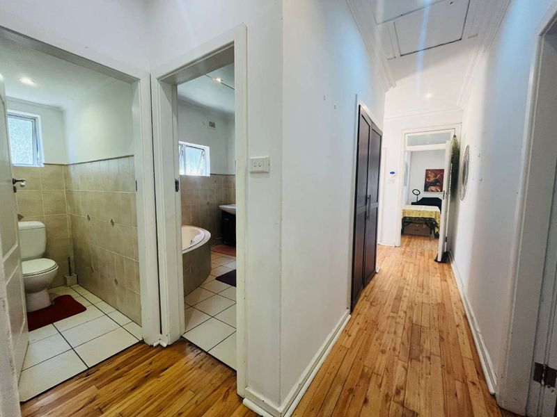 Hendra - A family home in Broadway ready for a little Love - Photo 10