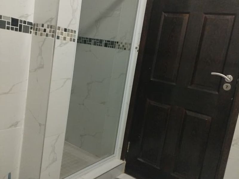 2 Bedroom Self Catering Accomodation in Dolphin Beach - N$1200 per day 0814956379 - Photo 9