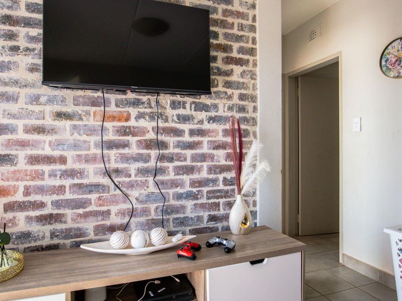 Two Bedrooms Apartment for sale in Lotus Gardens - Photo 10