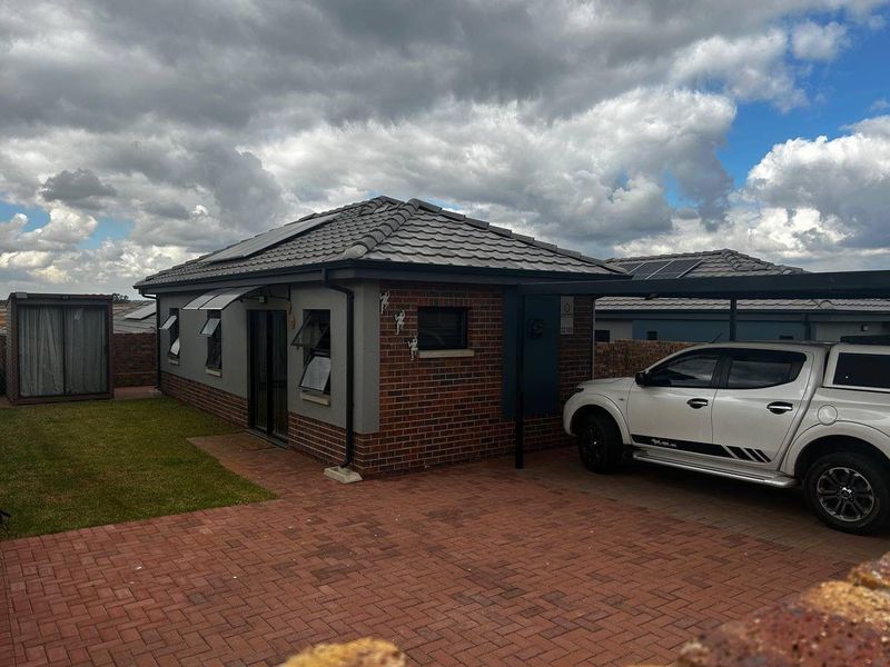 Modern family Living in Lion Pride Estate, Randburg🏠 - Photo 5
