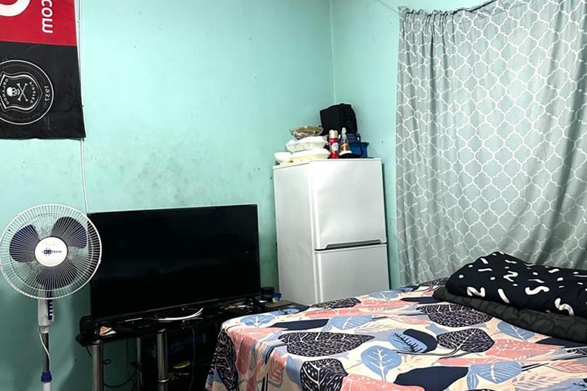 3-Bedroom House for Sale - Photo 2