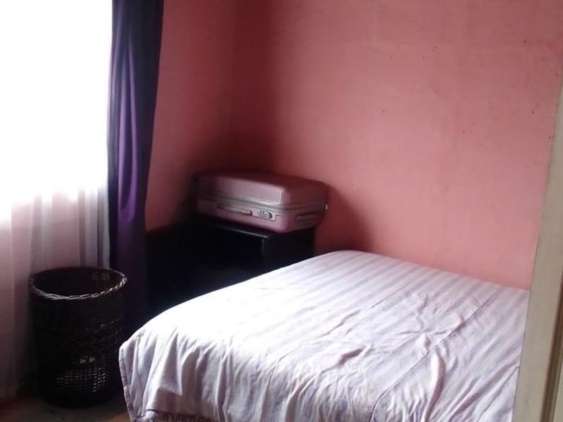 AN IVESTMENT PROPERTY FOR SALE IN THOKOZA - Photo 6