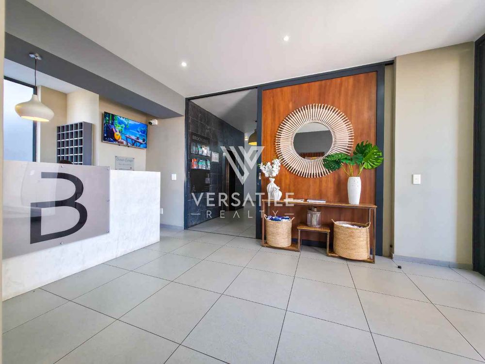 31 - Hotel Reception Area