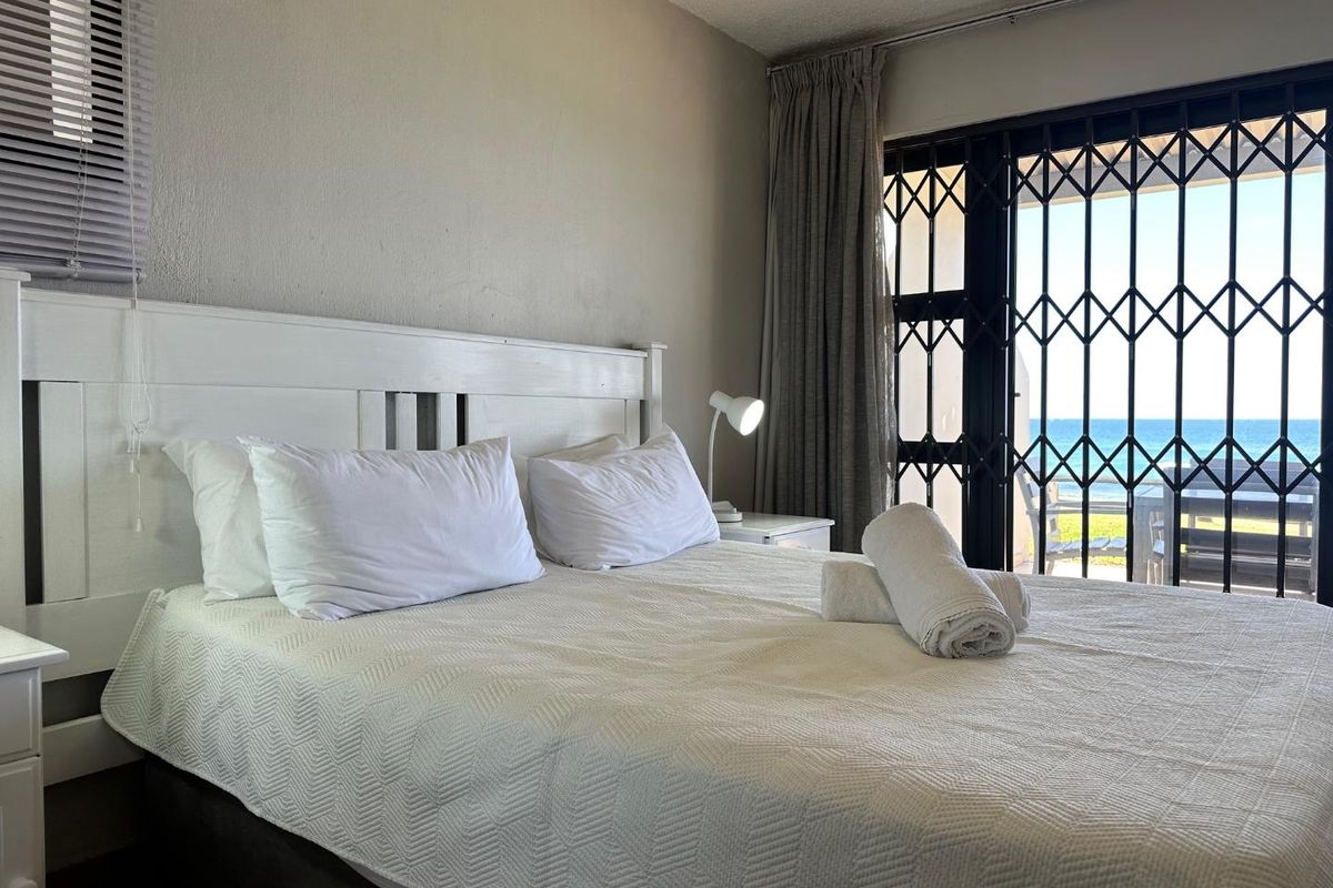 Beachfront Bliss – Ground Floor Apartment | Beachcombers Complex - Photo 4