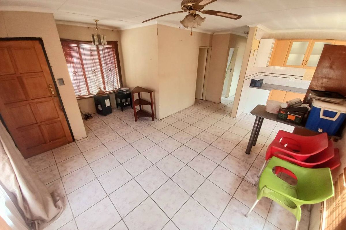 Three bedrooms house for sale in Danville. - Photo 5