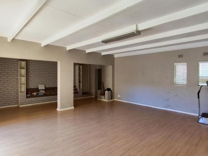 Large family home - Photo 7