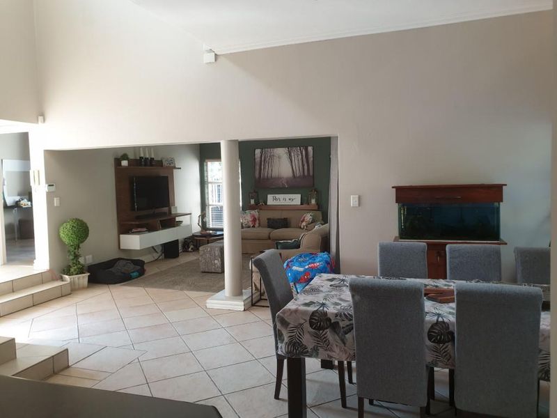 4 BEDROOM HOUSE TO RENT IN ATHOLL - Photo 9