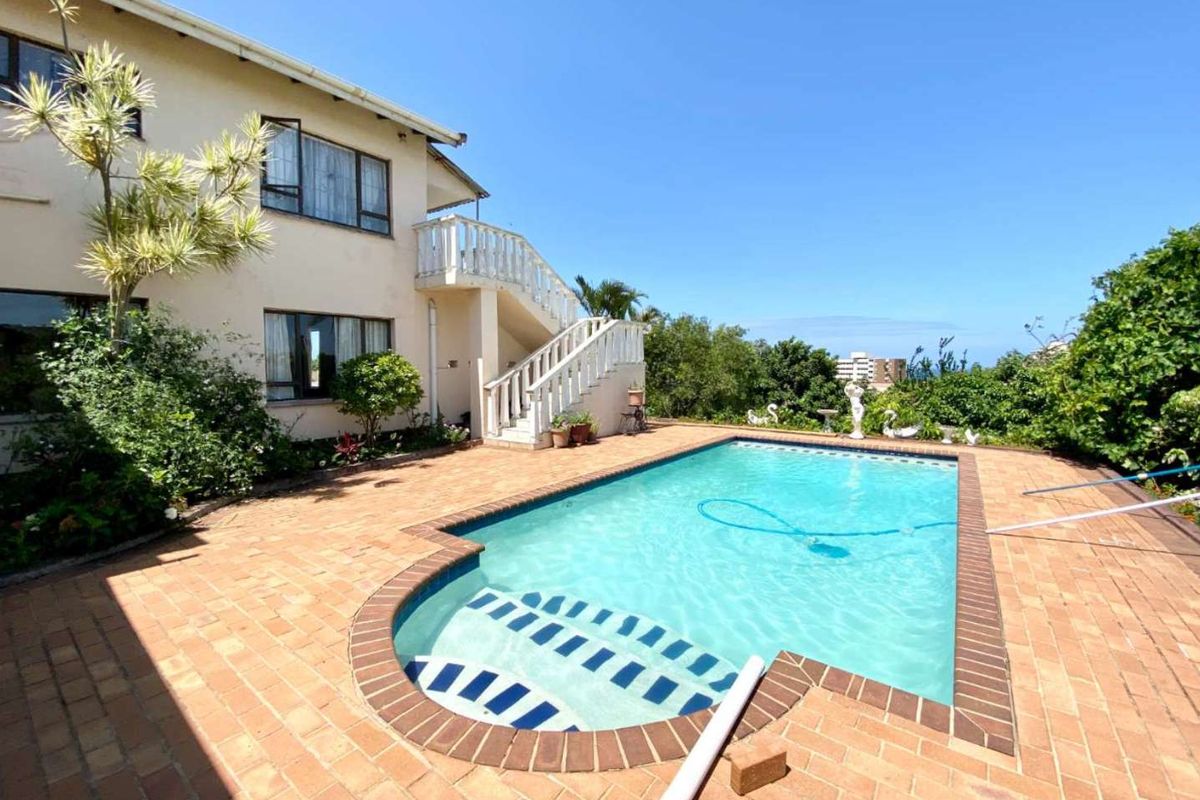 Spacious Family Home in Umhlanga (Shared Property) - Photo 3