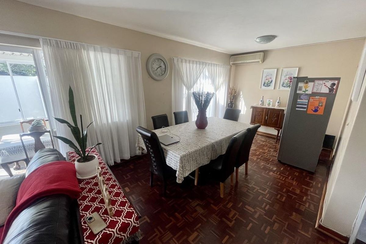 Hendra - Cozy 4 Bedroom Duplex To Rent In La Lucia - Photo 4
