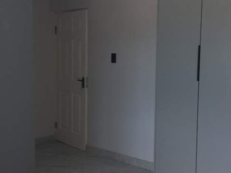 3 x 2 Bedroom with Beautiful views for Rent - Photo 8