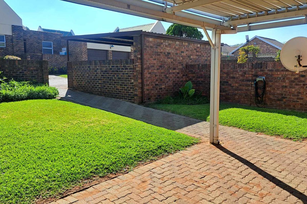 2 bedroom simplex to let in Sashann, Oakdene - Photo 2