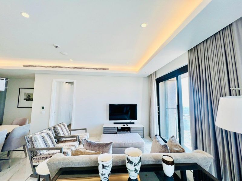 Experience Unrivaled Luxury: Fully Furnished 2-Bedroom Apartment at The Leonardo - Photo 5