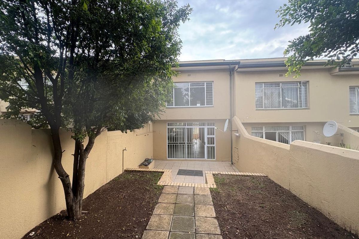 DUPLEX DELIGHT - Photo 3