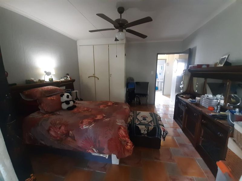 Pet Friendly 2 Bedroom Townhouse for Sale - Photo 9