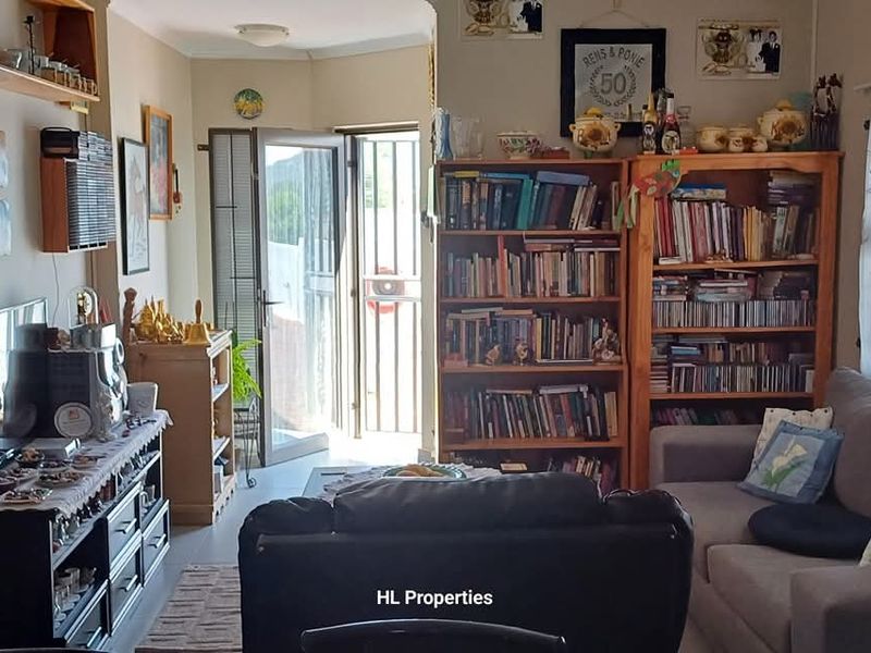 This unit stands completely on its own with own entrance. - Photo 6