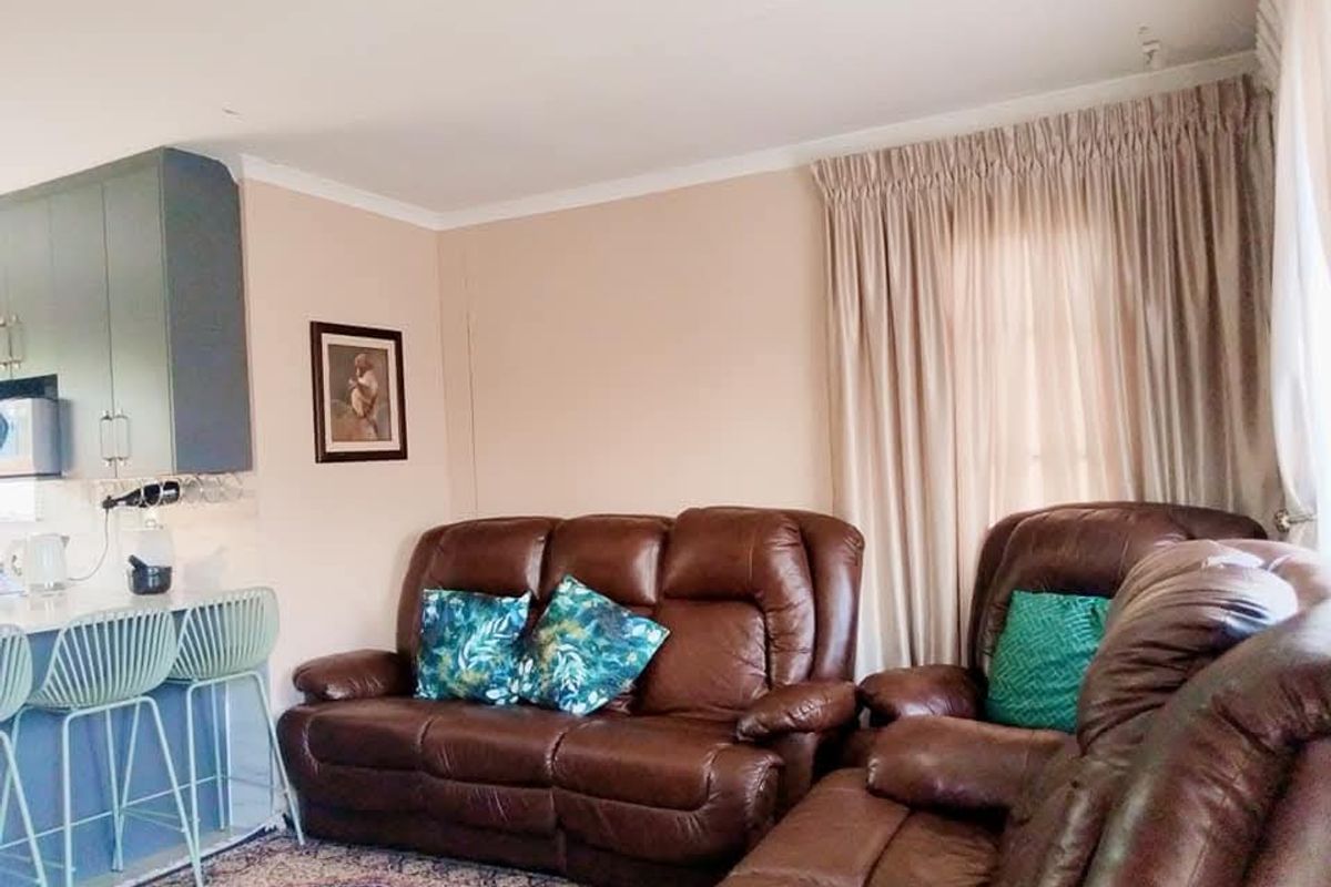 3-Bedroom Home in Gated Savanna City Community - Photo 2