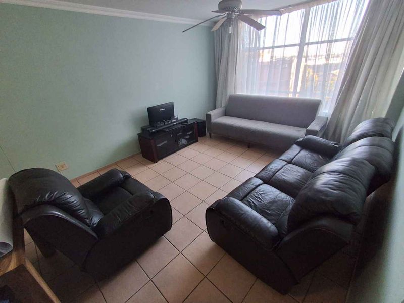 2 bedroom flatlet to rent - Photo 5
