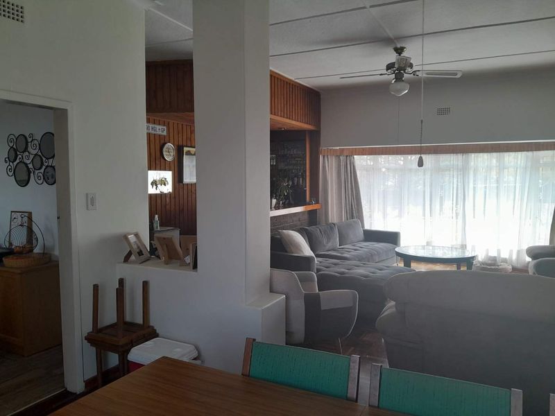 Spacious 4 Bedroom Family Home in Lunmeyer - Photo 10