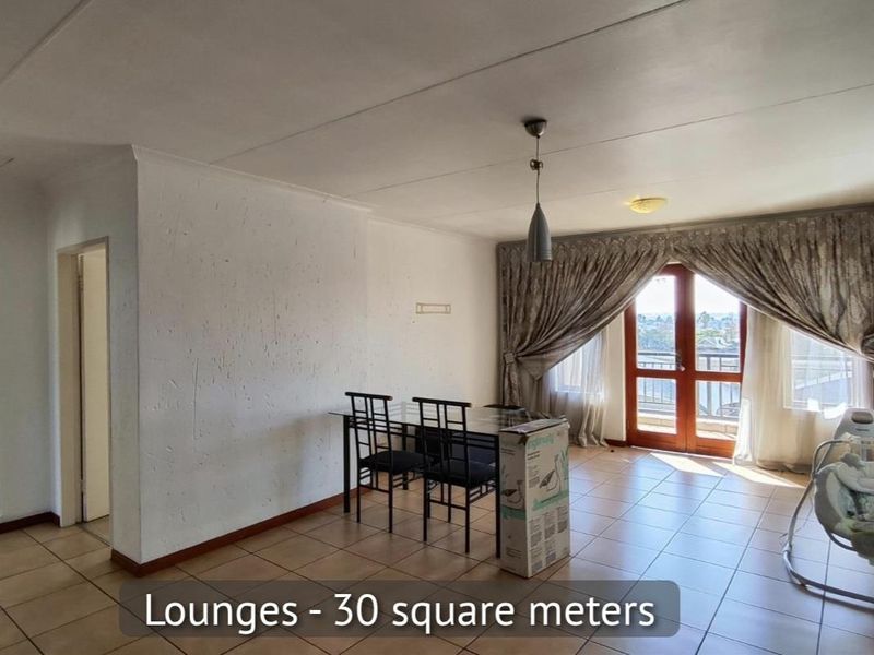 2 Bedroom 2 Bathroom unit in Meyersdal - Photo 3