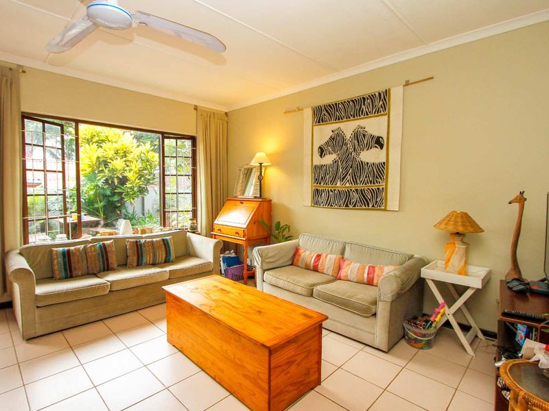 Pet friendly Garden Townhouse within 500 meters of the Beach!! - Photo 6