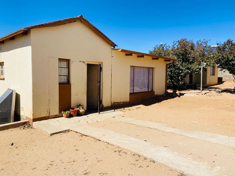 3 Bedroom House For Sale - WINDHOEK NORTH - Photo 7