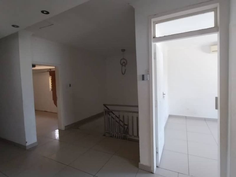 Renovators dream - Photo 8