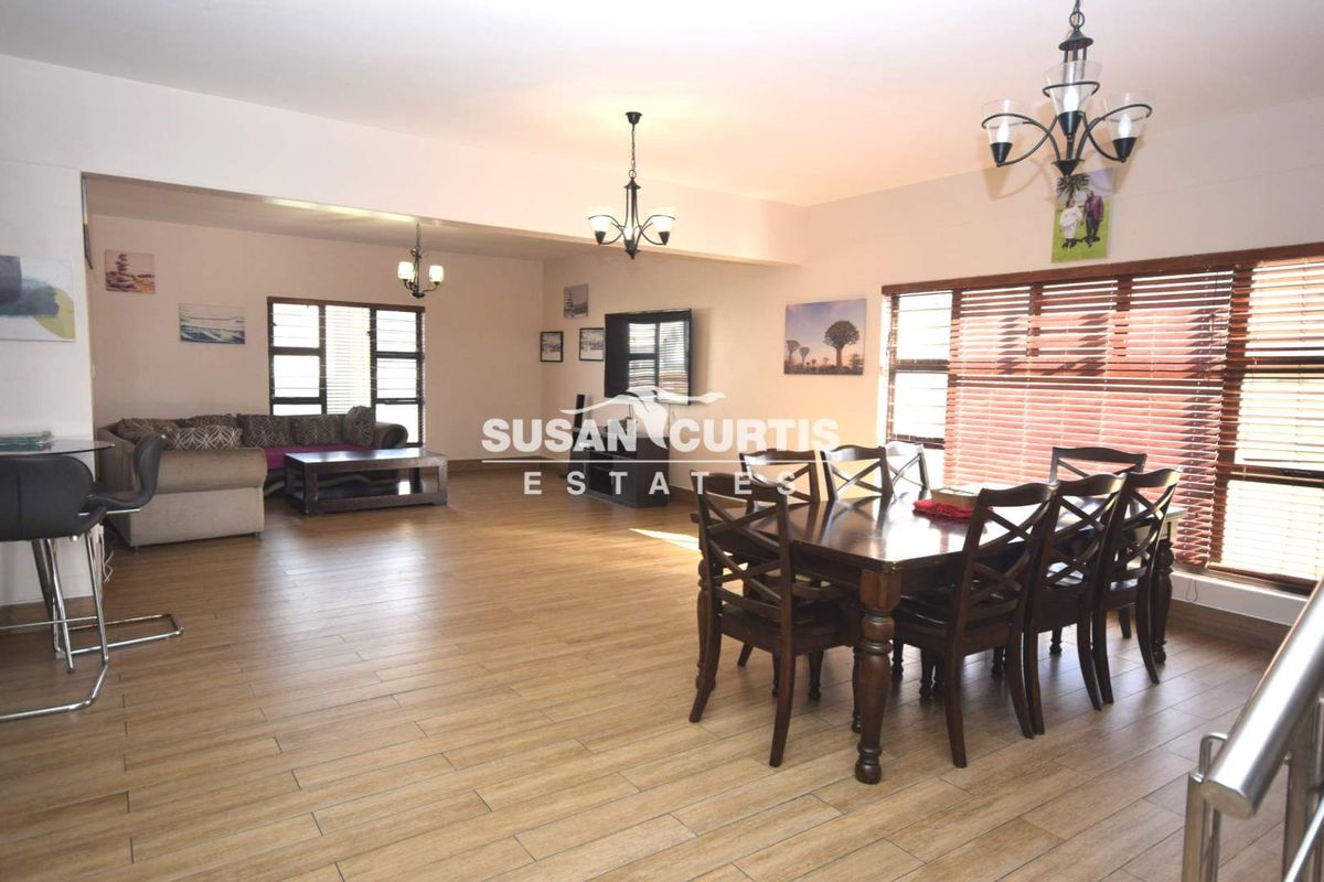 HOUSE FOR SALE IN MILE 4 EXT 1, SWAKOPMUND - Photo 3