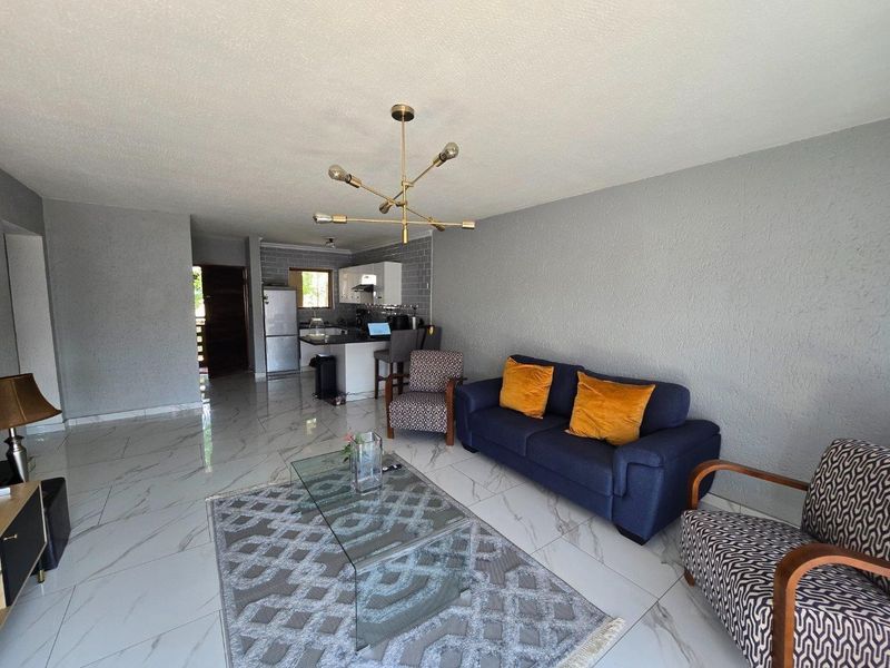 Townhouse For Sale in New Market Park, New Market, Alberton - Photo 7