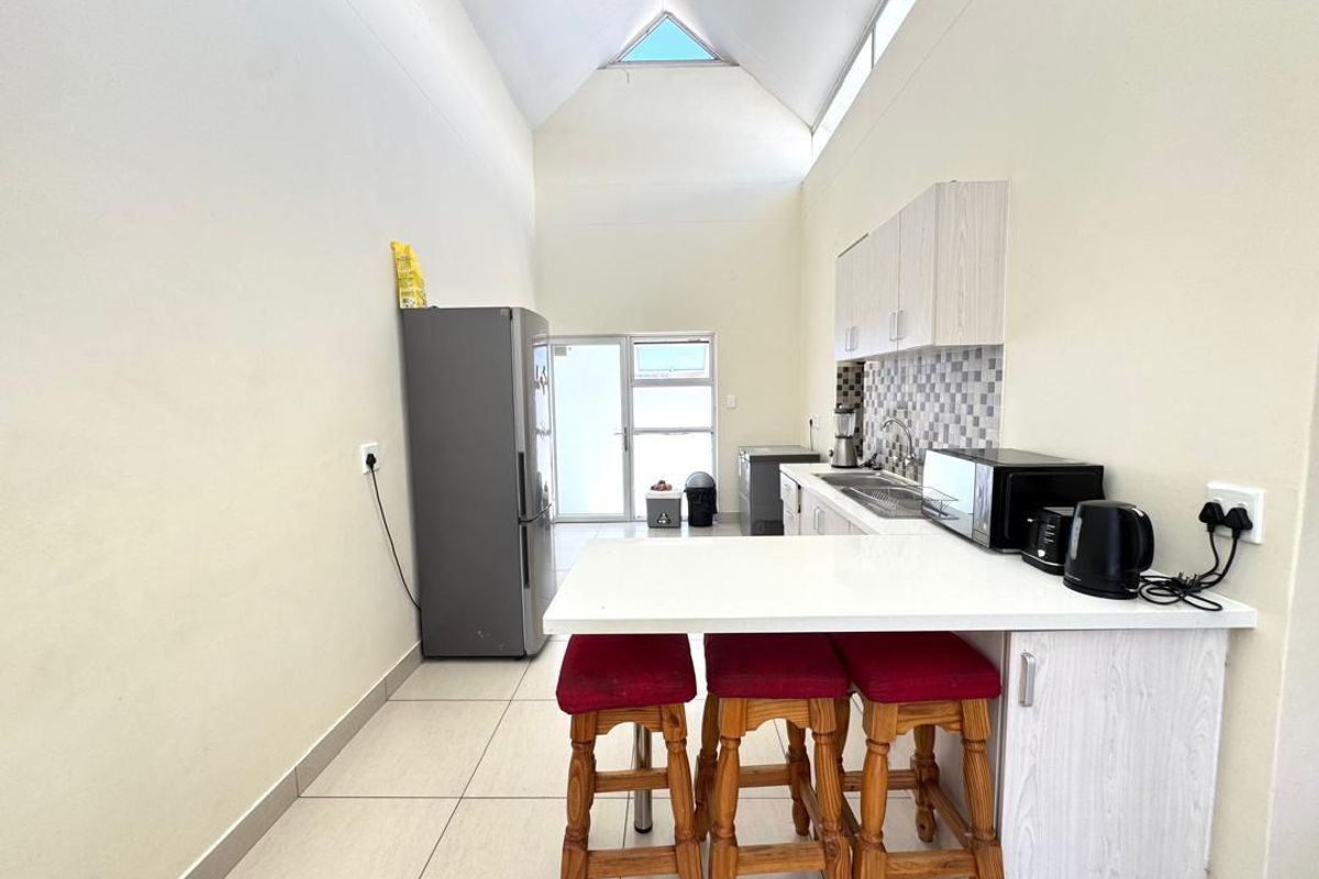 2 bedroom Apartment for sale in Elisenheim - Photo 5