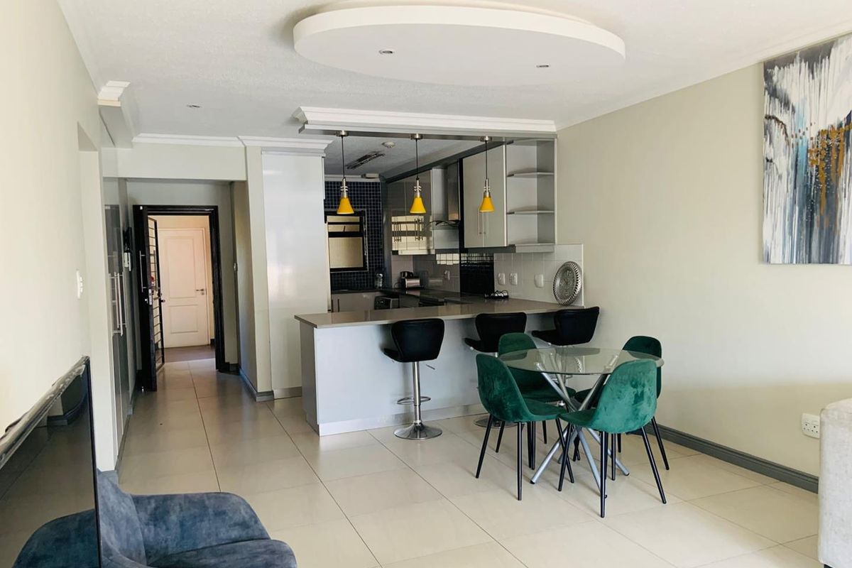 Luxury Two-Bedroom Apartment for Rent - Photo 5