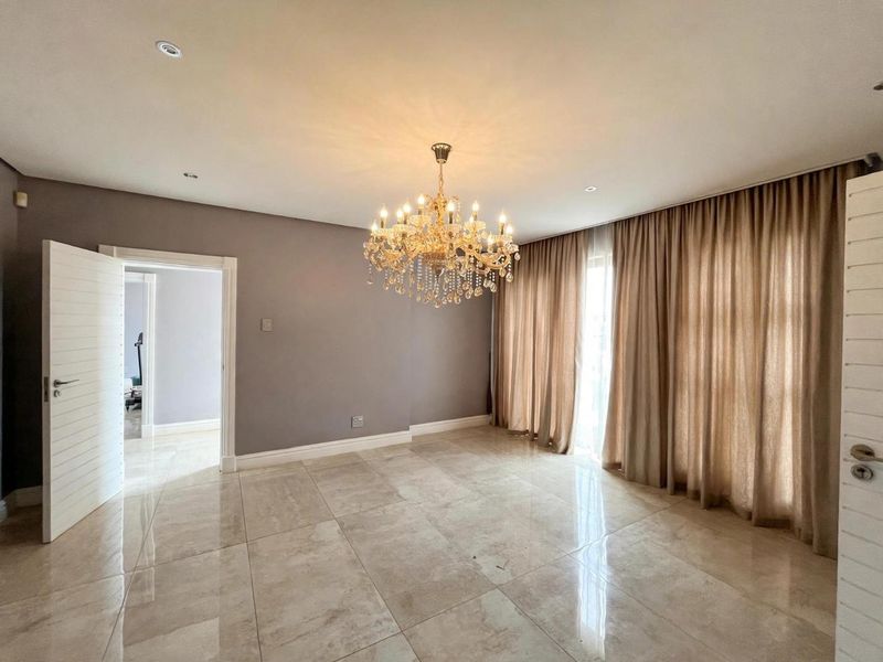 6 Bedroom House for Sale in Sheffield Beach Ballito - Photo 8