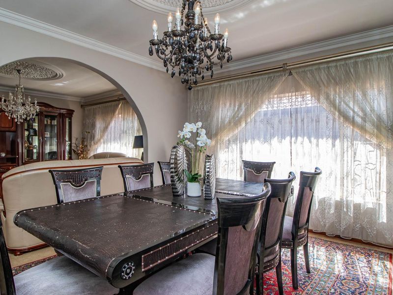 Timeless Elegance Meets Modern Comfort in Lakefield - Photo 9