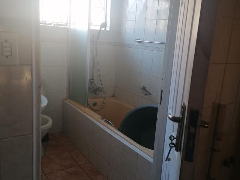 Family Home for Sale in Soshanguve Block L - Photo 9