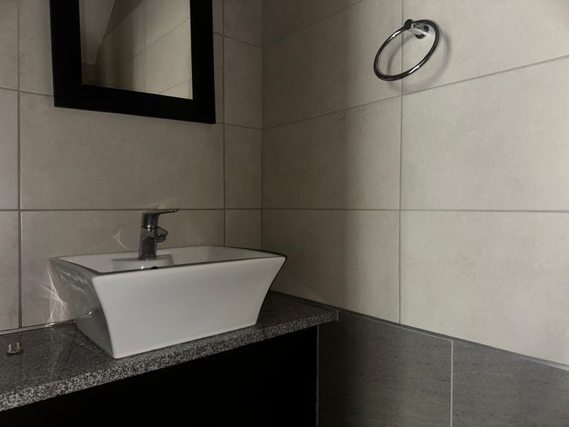 Townhouse in Woodlands - Where Everyone Wants to Live - Photo 10