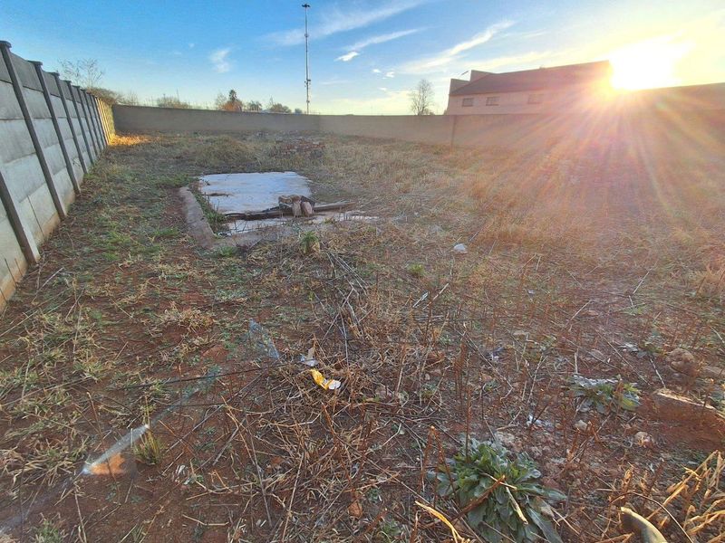 Ideally Located Affordable Vacant Land with Established Infrastructure - Photo 2