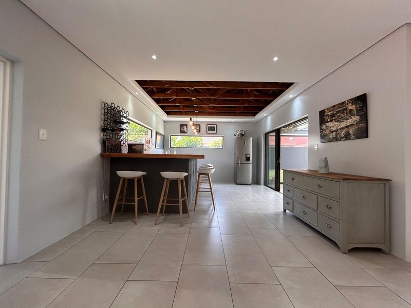 A Contemporary Sanctuary of Design, Light and Sustainability in Brackenhurst - Photo 9